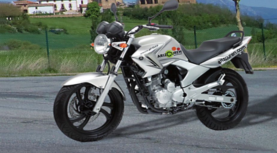 Motocicleta para las prácticas del permiso de moto